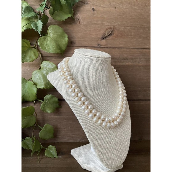 10mm White Pearl Necklace Double Strand - 17” Hand Knotted - Silver Overtone - Picture 4 of 10